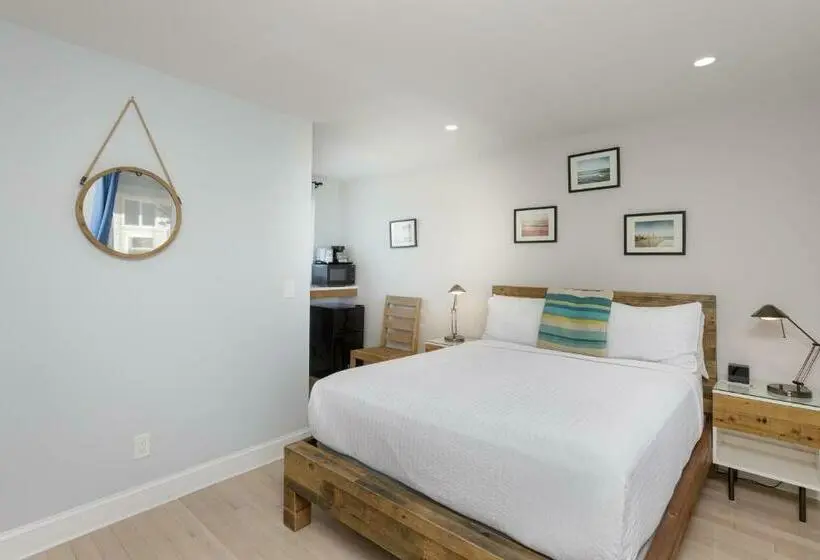 スタンダードインサイドビュールーム, Aqualina Inn Montauk