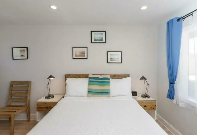 スタンダードインサイドビュールーム, Aqualina Inn Montauk