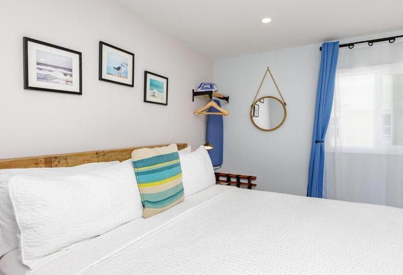 غرفة قياسية سرير كينج لذوى الإحتياجات الخاصة, Aqualina Inn Montauk