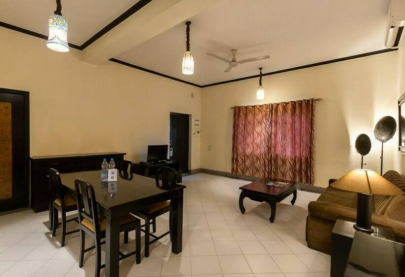 １ベッドルームアパートメント, The Ffort Raichak