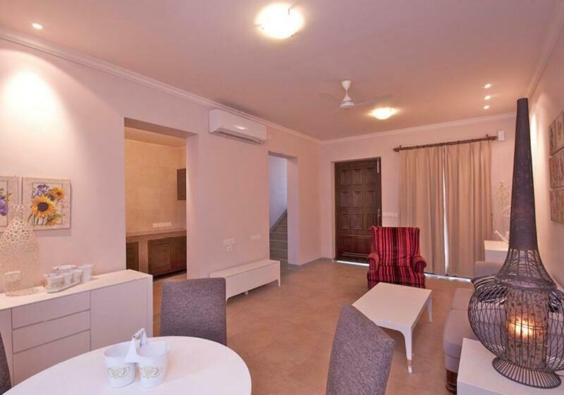 ツーベッドルーム　ヴィラ, The Ffort Raichak