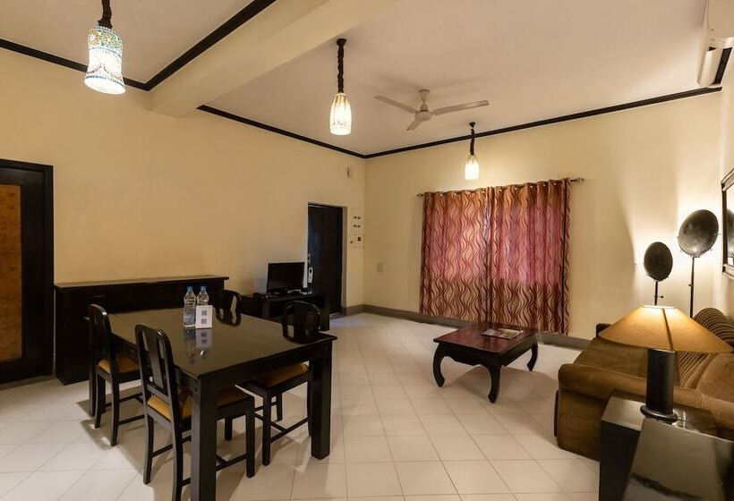 １ベッドルームアパートメント, The Ffort Raichak