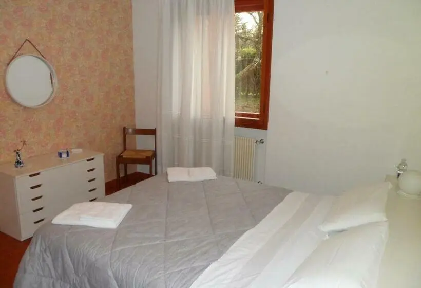 スタンダードルーム, B&b Cuei Di Baret