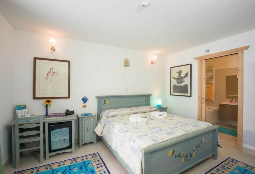غرفة قياسية مطلة على الجبل, B&b La Gerla Blu