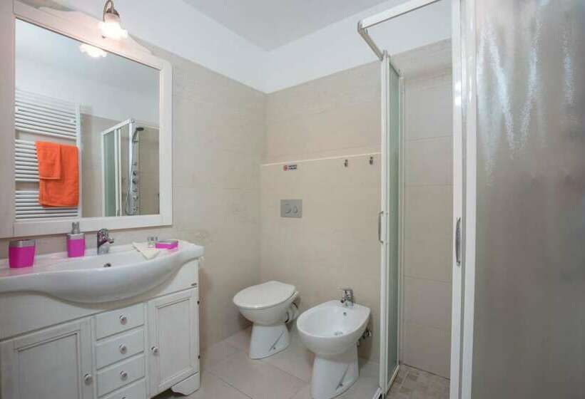 غرفة قياسية مطلة على الجبل, B&b La Gerla Blu