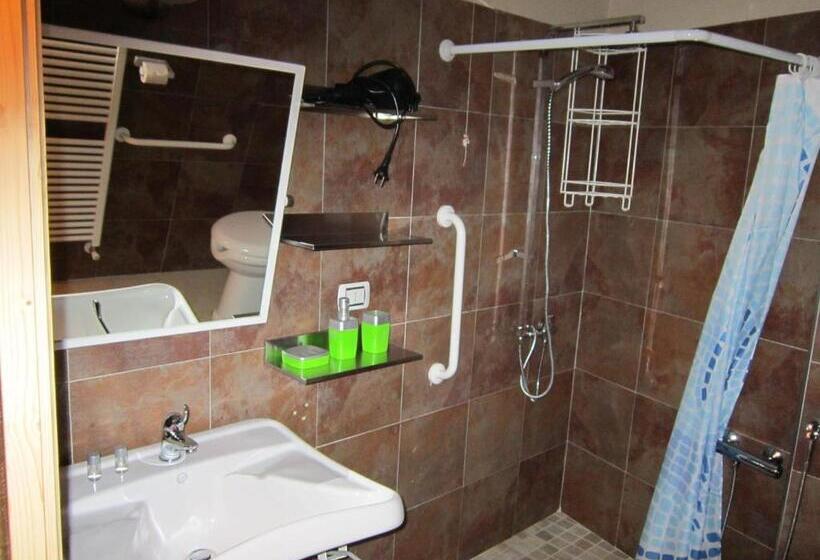 غرفة قياسية لذوى الاحتياجات الخاصة, B&b La Gerla Blu