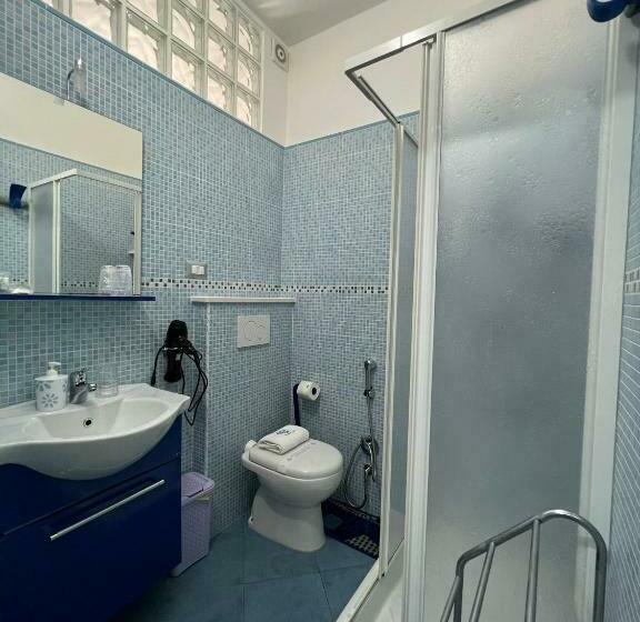 חדר בסיסי, B&b Le Onde Del Mare