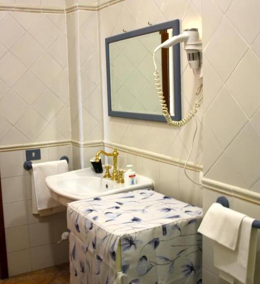 דירת חדר בקומת קרקע, B&b Millennium