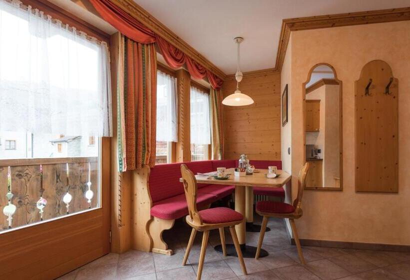 דירת שני חדרים, B&b Via Vai