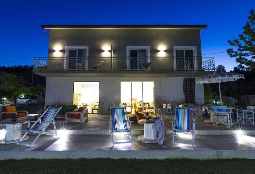 غرفة ديلوكس مطلّة علي البحر, Bontempo Suite