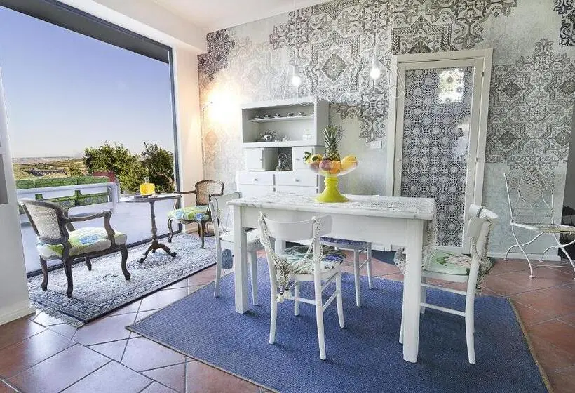 اتاق لوکس با چشمانداز دریا, Bontempo Suite
