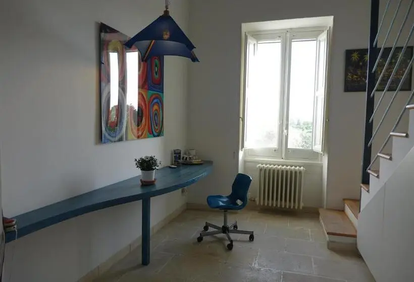 Standard Kolmen Hengen Huone Jaettu kylpyhuone, Casina Romita