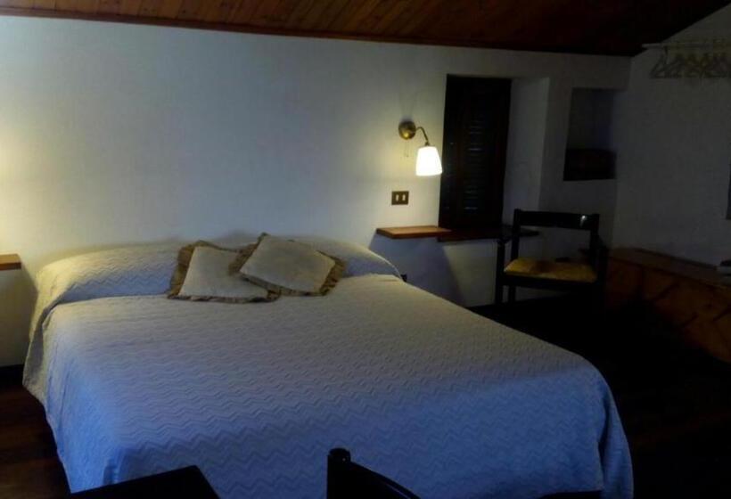 سوئیت جونیور خانوادگی, La Fusarella Villa Santoro