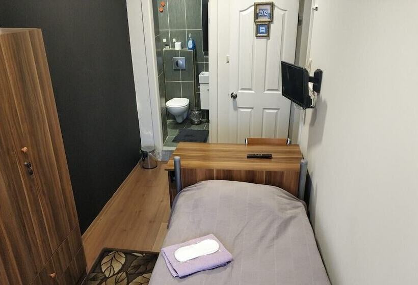 스탠다드 룸, Bulvar Hostel