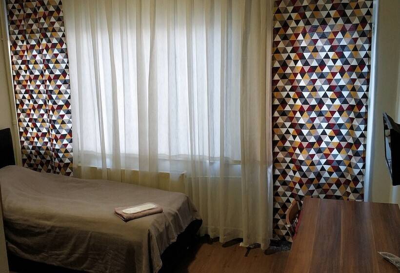 스탠다드 룸, Bulvar Hostel