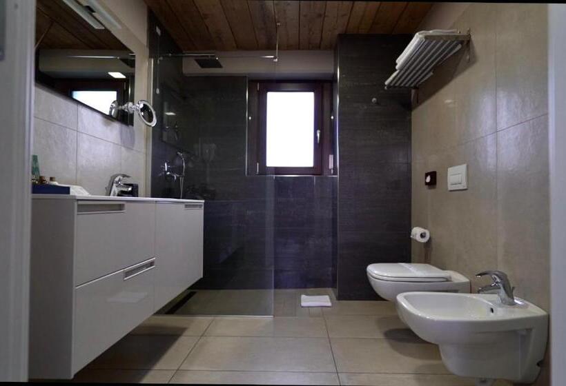 庭の見えるジュニアスイート, Heidi Bed And Breakfast