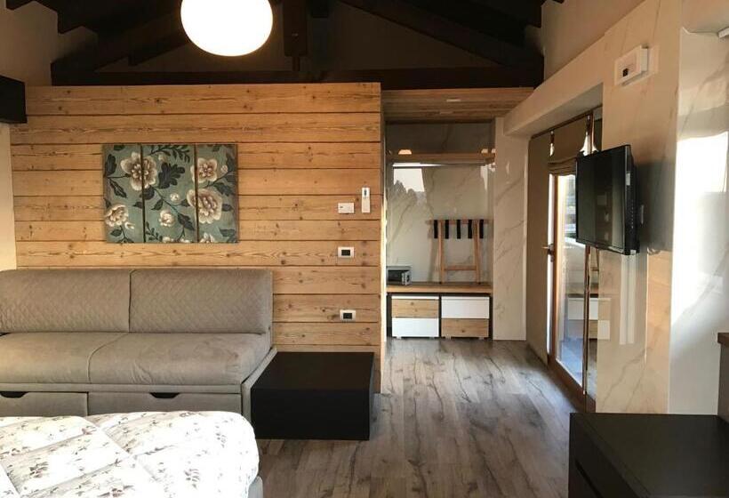 Полулюкс Вид на Сад, Heidi Bed And Breakfast