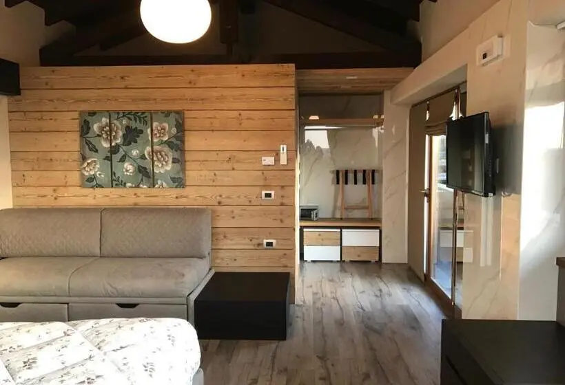 庭の見えるジュニアスイート, Heidi Bed And Breakfast