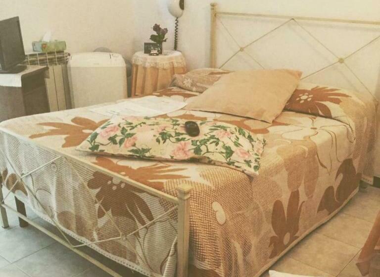 חדר סטנדרט יחיד, Ebe