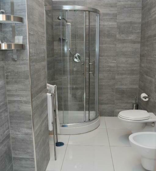 غرفة ديلوكس ثلاثية, Il Cavaliere