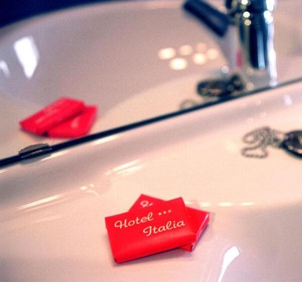 غرفة قياسية, Italia