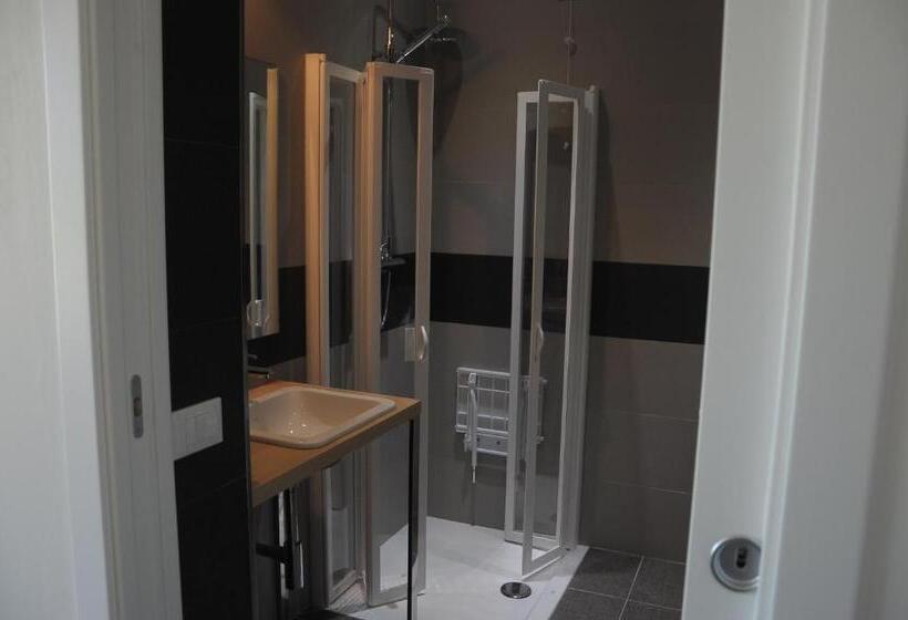 اتاق استاندارد برای معلولان, La Tavernetta