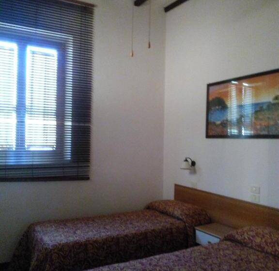 اتاق استاندارد, Lea