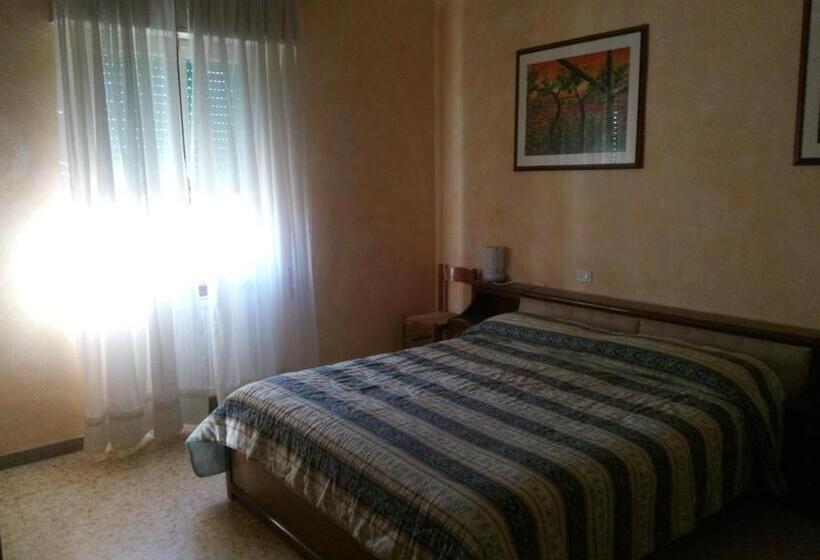 سوییت خانوادگی, Lea