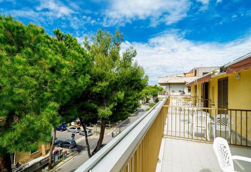 غرفة سوبيريور رباعية, Miramare   Silvi Marina