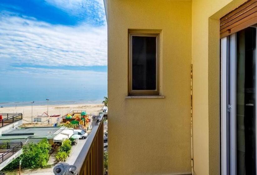 غرفة سوبيريور رباعية, Miramare   Silvi Marina