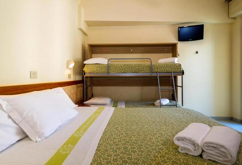 غرفة سوبيريور رباعية, Miramare   Silvi Marina