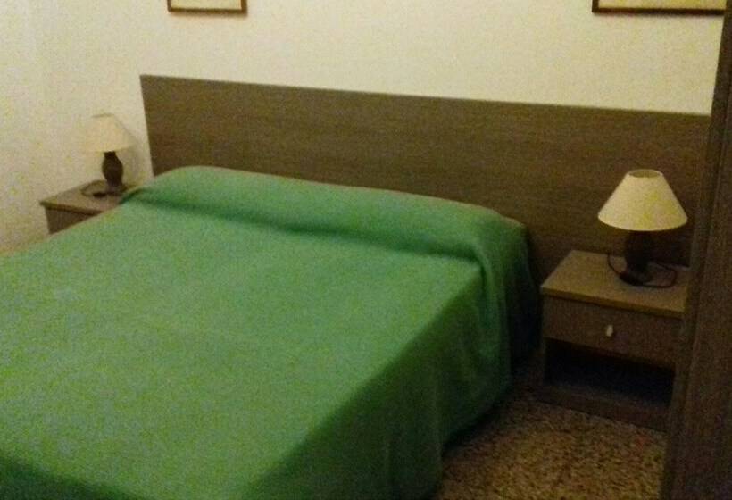 スタンダードルーム, Villa Liberty Versilia