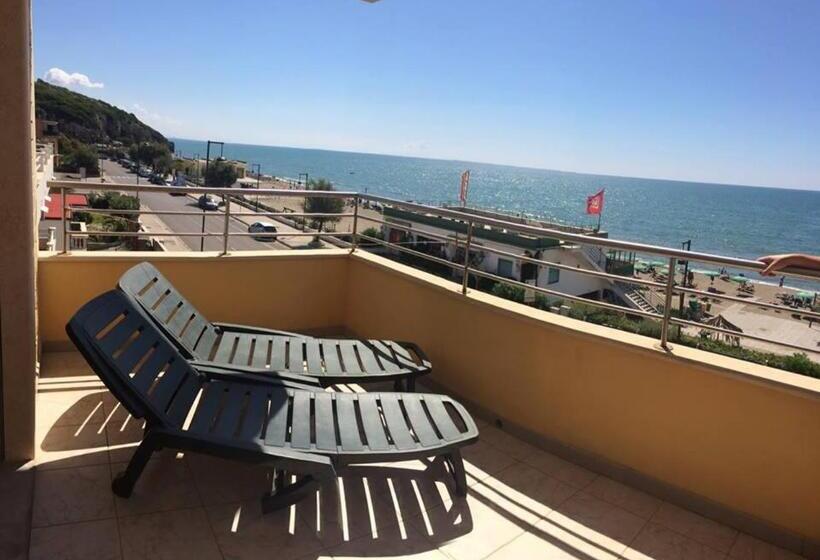 连接 1 卧室公寓, Panoramico