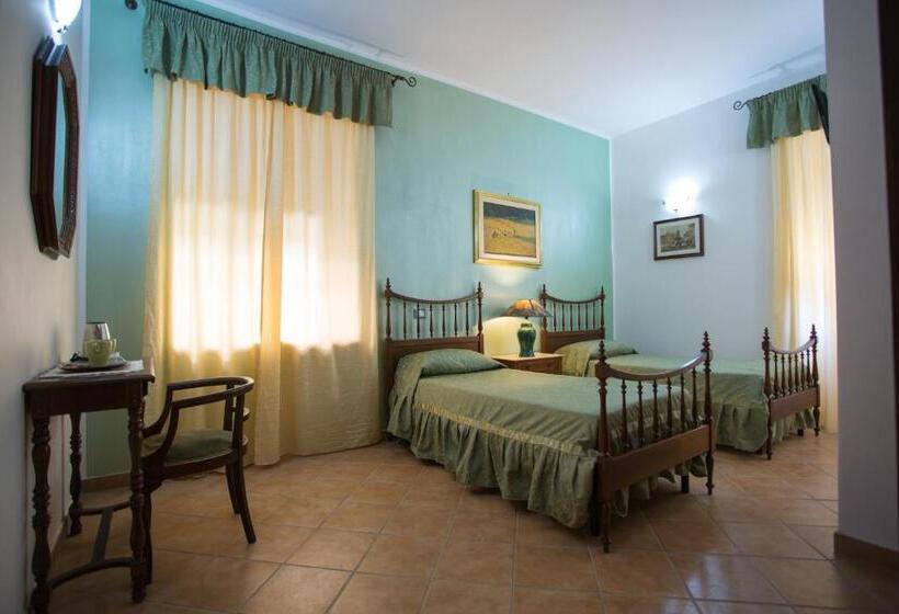 标准间, Casa Lollobrigida