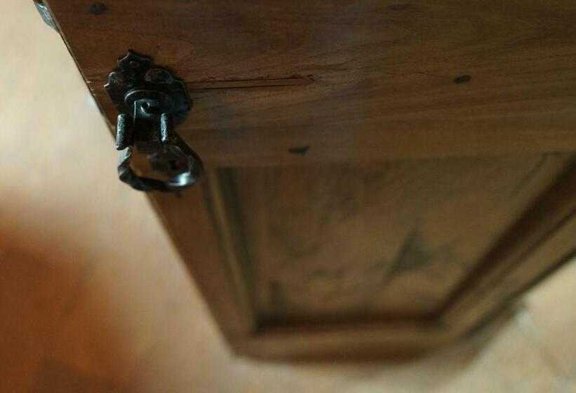 스탠다드 룸, Castello Di Cernusco Lombardone