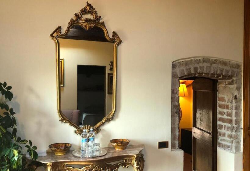 주니어 스위트, Castello Di Cernusco Lombardone