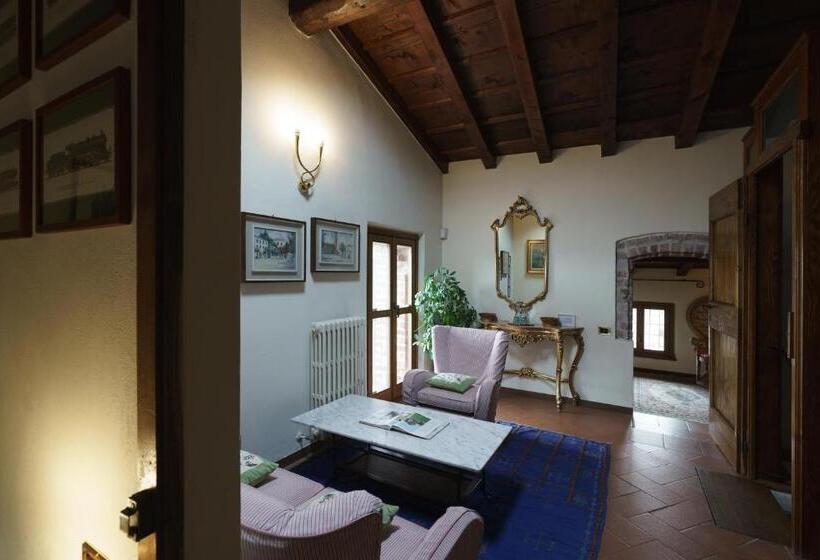 주니어 스위트, Castello Di Cernusco Lombardone