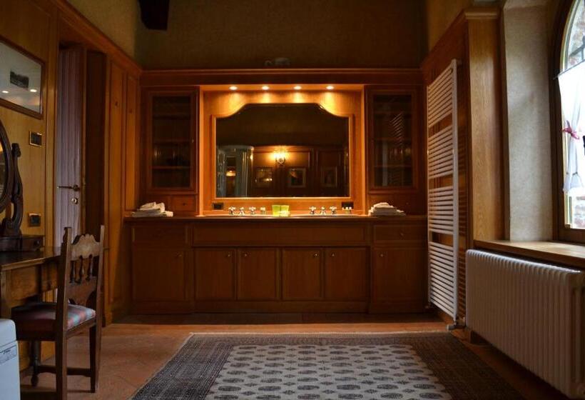 침실 2개 스위트, Castello Di Cernusco Lombardone