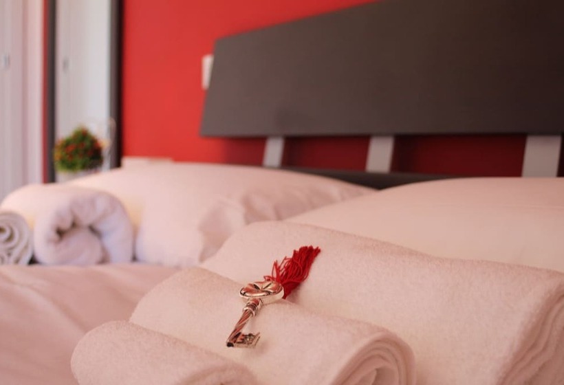 חדר סטנדרט לשלושה, Dimora Rosso Piceno