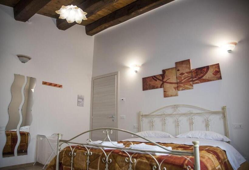 דירת חדר דלוקס, Dimora Rosso Piceno