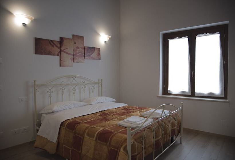 דירת חדר דלוקס, Dimora Rosso Piceno