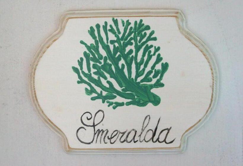 חדר סטנדרט עם מרפסת, Domus Corallia Luxury Rooms