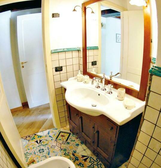 标准三人间, La Gatta Sul Tetto