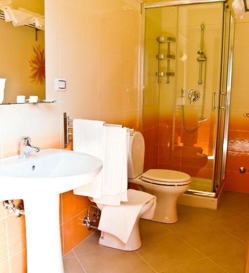 غرفة قياسية, La Scivola Rooms