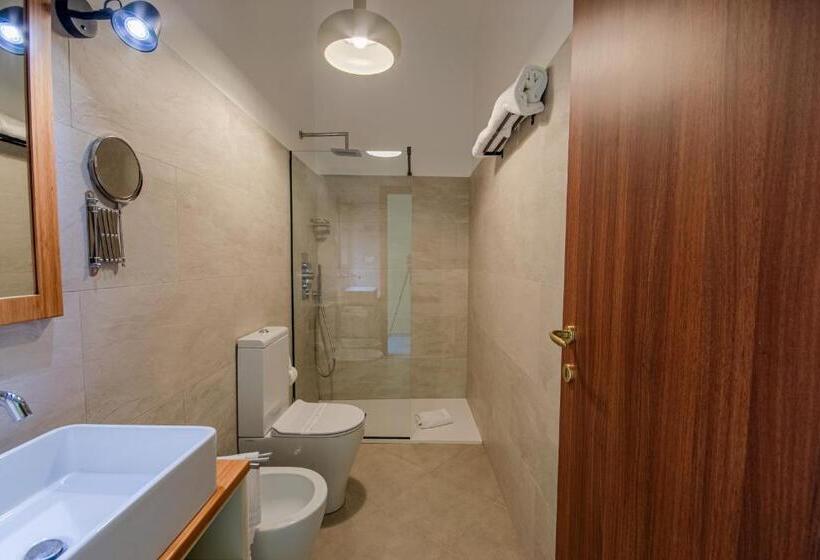 منزل غرفة نوم واحدة, La Scivola Rooms