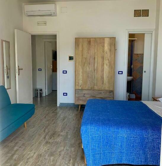 חדר סטנדרט נוף לים, B&b Mare Blu