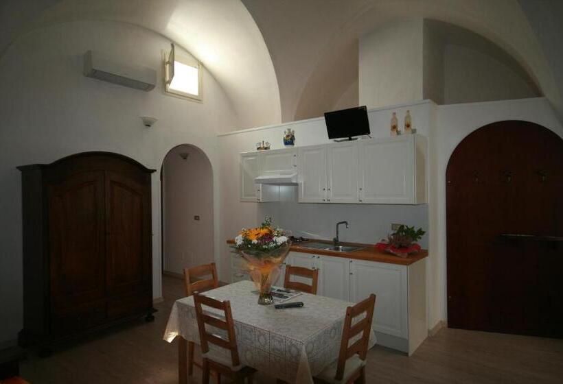 شقة غرفة نوم واحدة بالطابق الأرضى, Santa Maria De Lu Trisciulu