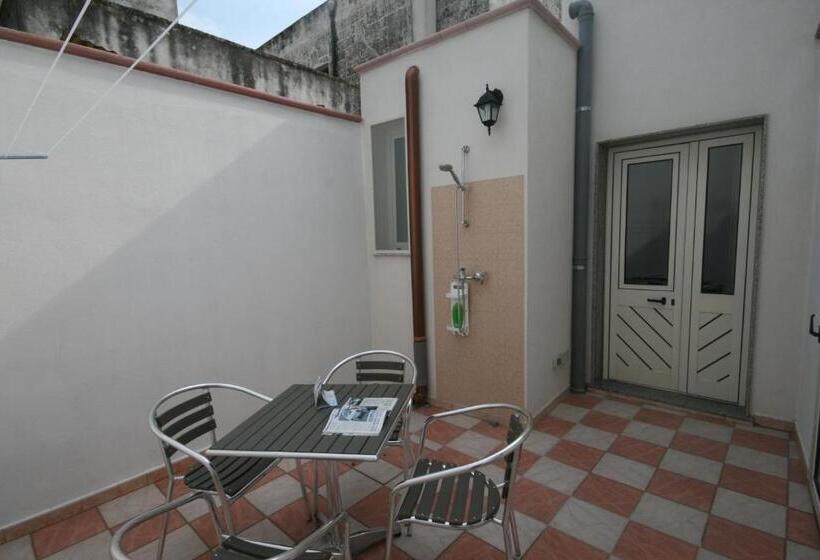 شقة غرفة نوم واحدة بالطابق الأرضى, Santa Maria De Lu Trisciulu