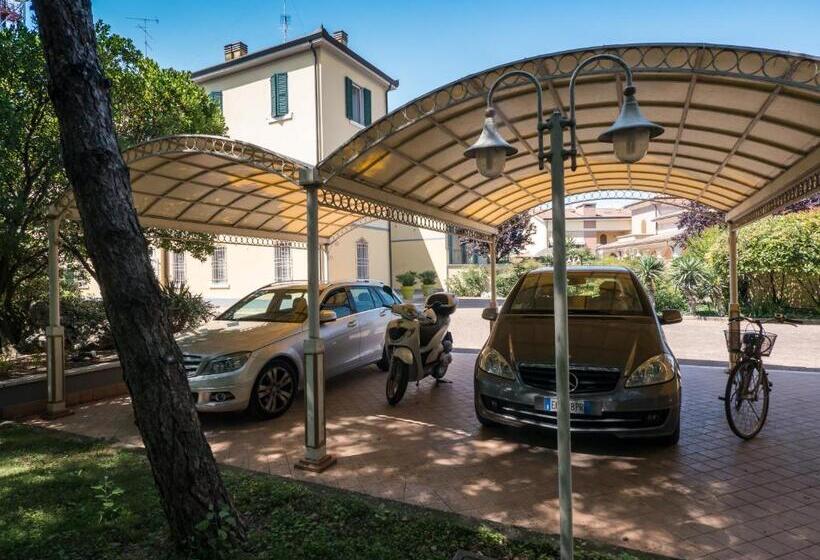Номер Стандарт Вид на Сад, Villa Bellini Room&breakfast