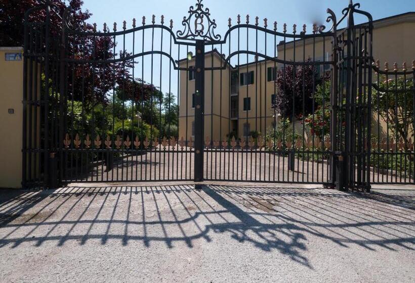 Апартаменты 1 Спальня, Villa Bellini Room&breakfast
